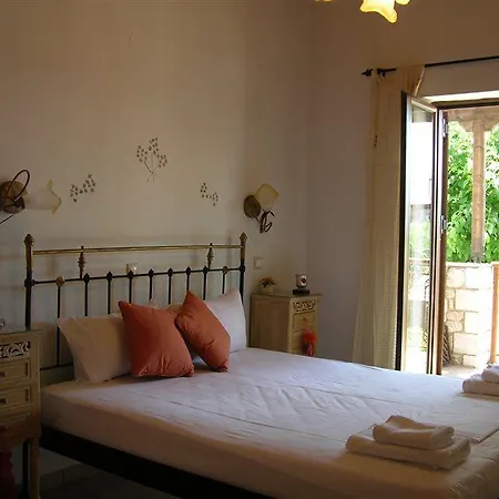 Hotel Stefanou Agios Nikolaos (Mani)